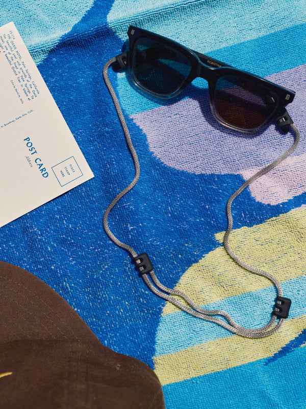 Eyewear Chain: Black