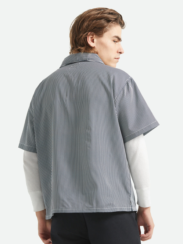 Journey Lightweight Short Sleeve Woven Shirt: Navy/White Stripe