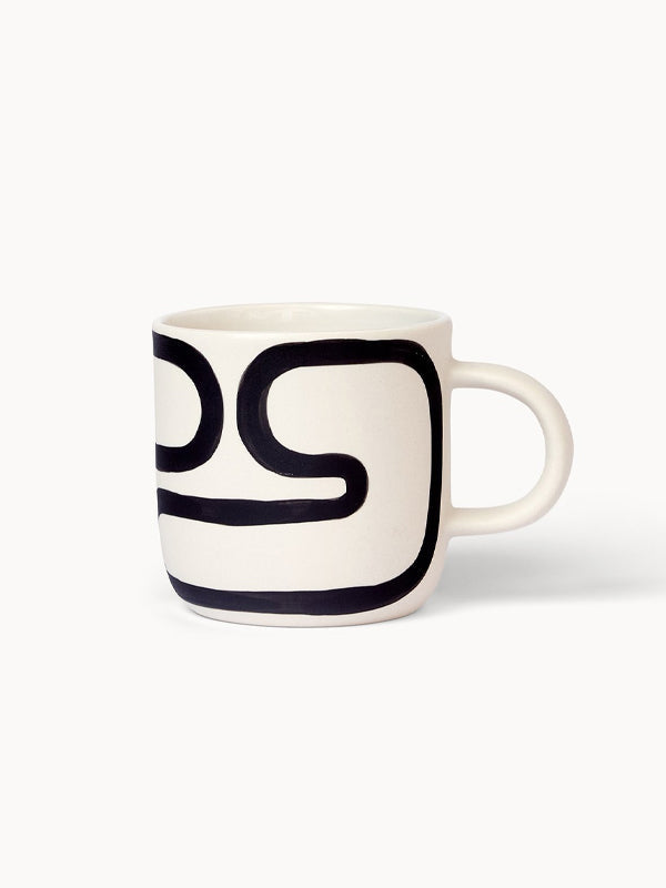 Mug: Outline (Black/White)