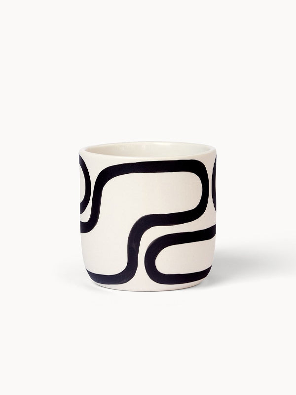 Mug: Outline (Black/White)