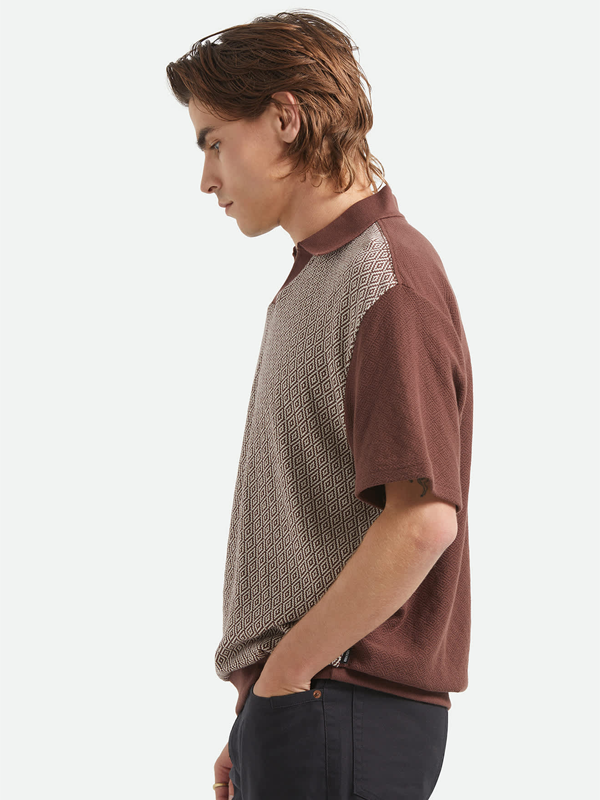 Theo Jacquard Short Sleeve Polo: Chocolate/Off White
