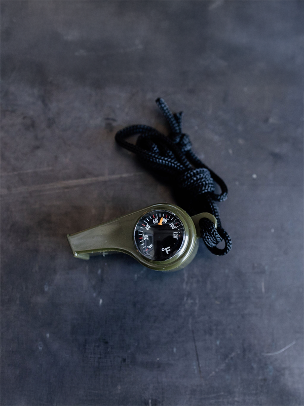 Lanyard Whistle: Thermometer/Compass