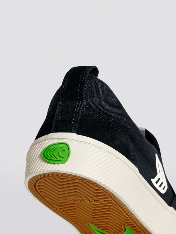 Slip-On Skate Pro: Black Suede/Ivory