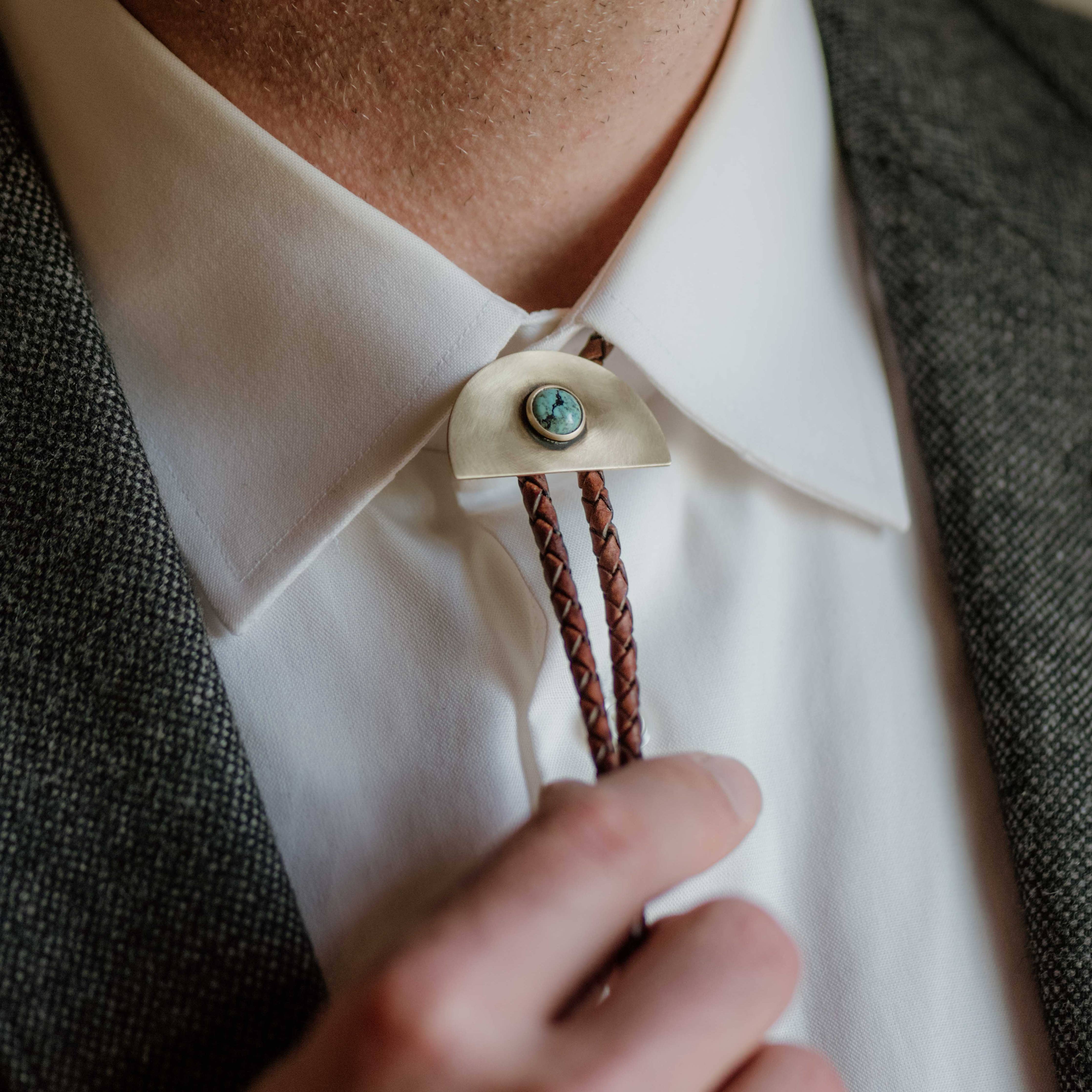 Tulum Bolo Tie: Light Brown/Turquoise