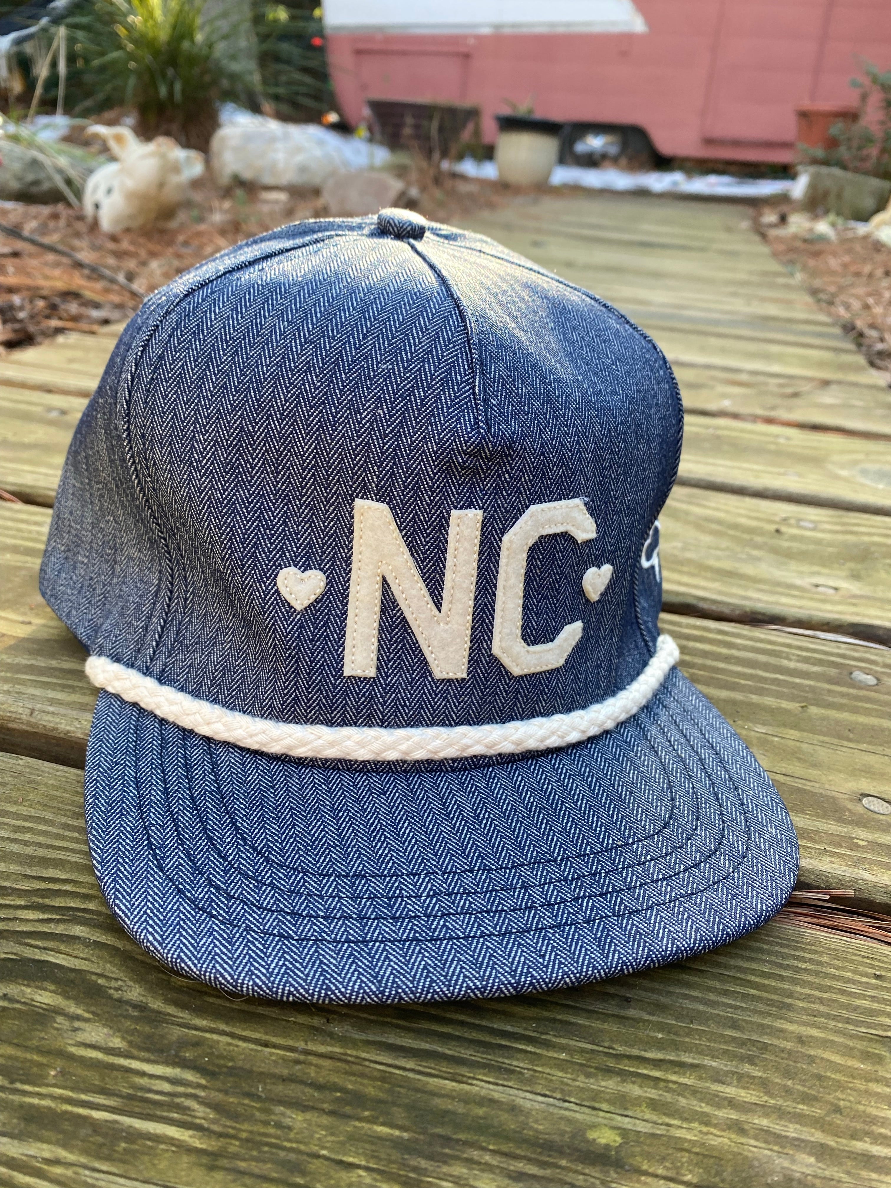 NC Love Hat