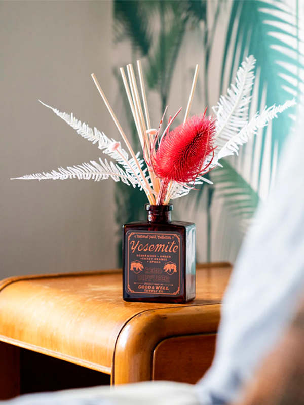 Good & Well Supply Co. Botanical Reed Diffuser - Thumbnail 2