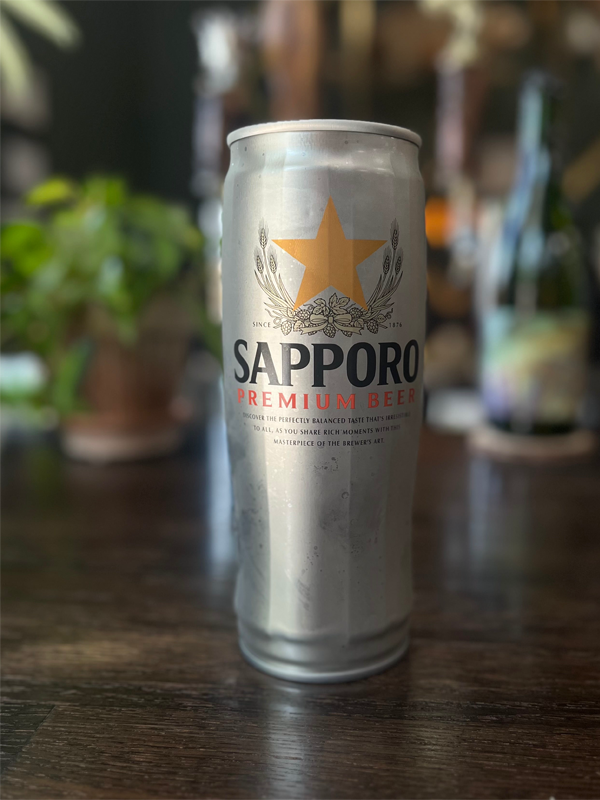 Sapporo: Premium Beer (22oz Single)
